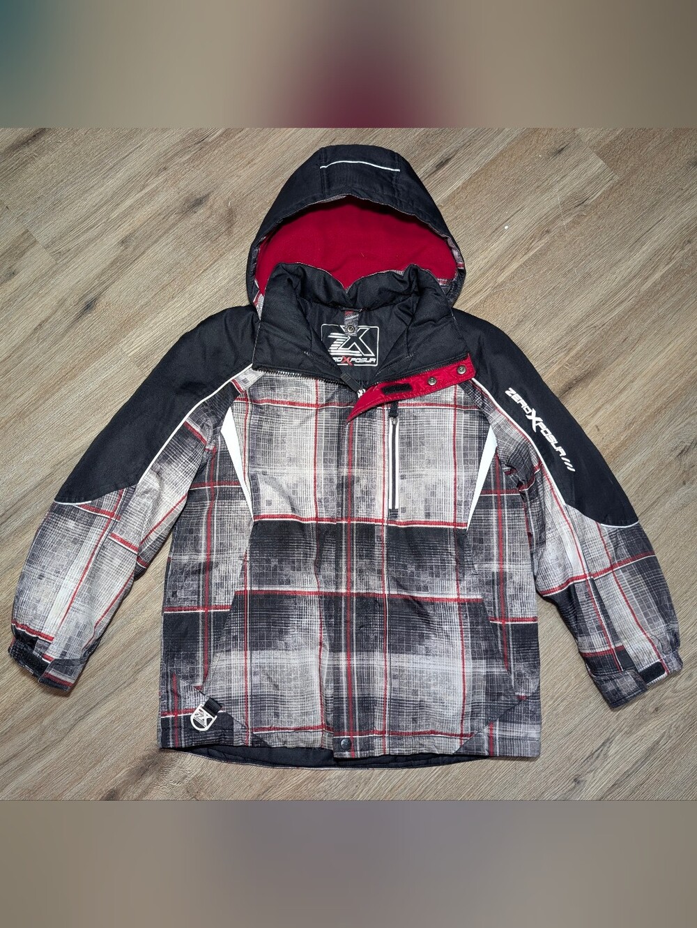ZeroXposur Red Black White Plaid Hooded Snowboard Ski Jacket Size Boys M 10/12